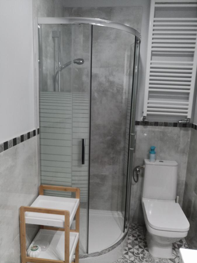 Studio Jutrzenka Z Lazienka By Apartamenty Na Dni Wroclaw Exterior photo