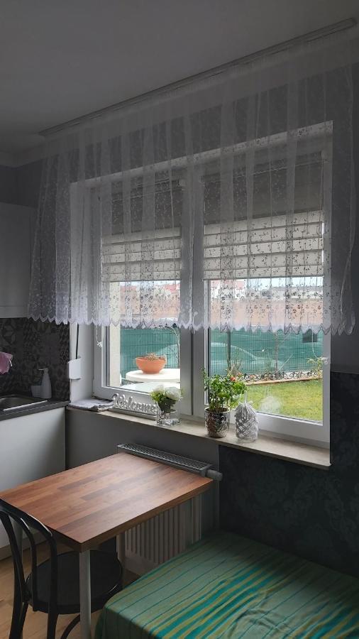 Studio Jutrzenka Z Lazienka By Apartamenty Na Dni Wroclaw Exterior photo